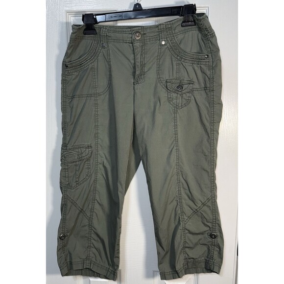 Women's Style & Co. Cargo Capri Size 4 Khaki Green - Picture 1 of 8